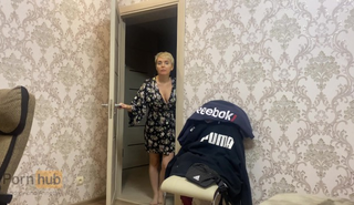 Похотливая мачеха трахается с пасынком на глазах у мужа